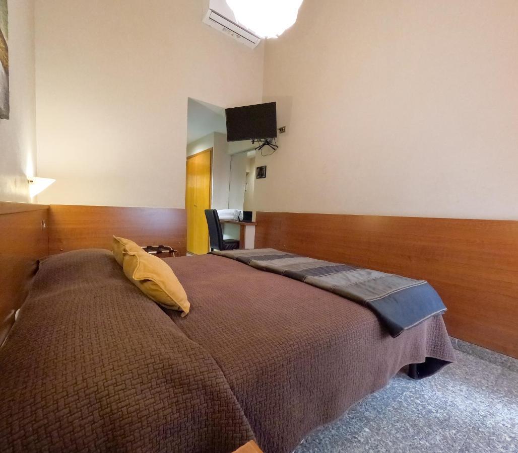 Hotel Cervia Roma Esterno foto