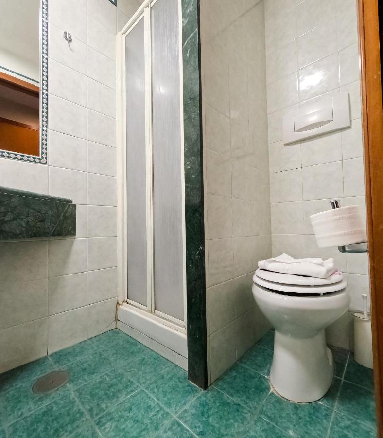 Hotel Cervia Roma Esterno foto